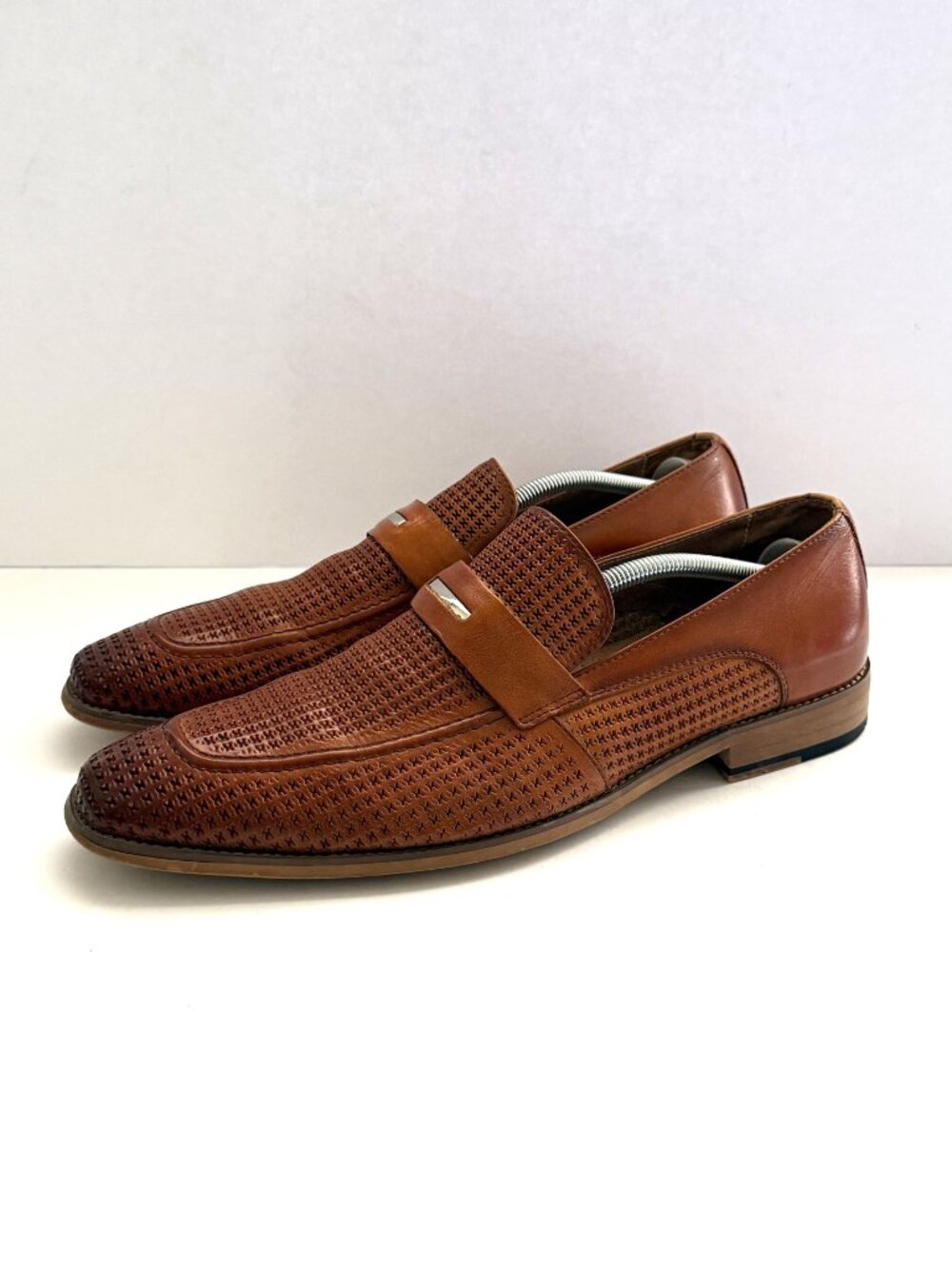 Stacy Adams Men's Belvan Slip-On Loafer 12M Tan Perforated Woven Leather - Picture 2 of 10